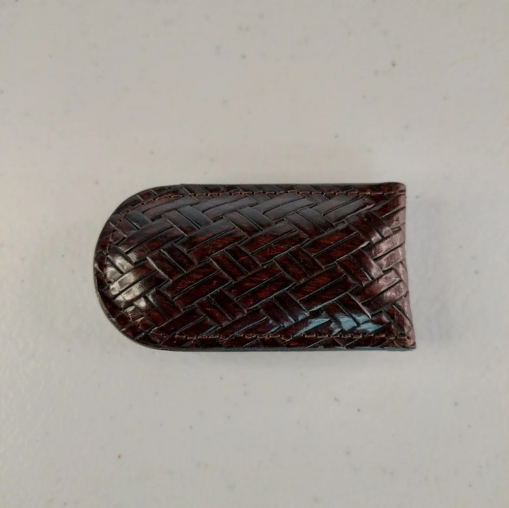 Vtg Fossil Leather Money Clip Magnetic with basketweave leather Design Brown